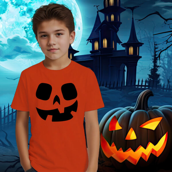 DZIECIĘCA KOSZULKA Z NADRUKIEM NA HALLOWEEN
