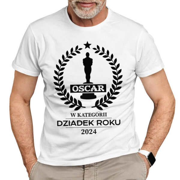 OSCAR W KATEGORII DZIADEK ROKU - koszulka męska z nadrukiem na dzień dziadka. Prezent dla dziadka.