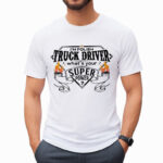 I'M POLISH TRUCK DRIVER WHAT'S YOUR SUPER POWER? - męska koszulka z nadrukiem dla mechanika