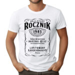 NAJLEPSZY ROCZNIK EDYCJA SPECJALNA JEDYNY TAKI NA ŚWIECIE DOJRZEWAŁ 40 LAT LIMITOWANY LEGENDARNY PREMIUM - koszulka męska z nadrukiem. Prezent na urodziny święta walentynki dzień chłopaka dzień ojca.