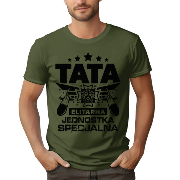 TATA ELITARNA JEDNOSTKA SPECJALNA - koszulka męska z nadrukiem na dzień ojca. Prezent dla Taty.