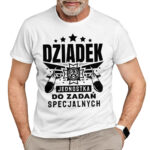 DZIADEK JEDNOSTKA DO ZADAŃ SPECJALNYCH - koszulka męska z nadrukiem dla emeryta