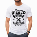 KIEROWCY DIESLA MAJĄ WIĘKSZE NARZĘDZIA - męska koszulka z nadrukiem dla mechanika