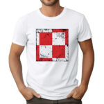 SZACHOWNICA LOTNICZA - koszulka męska z patriotycznym nadrukiem.