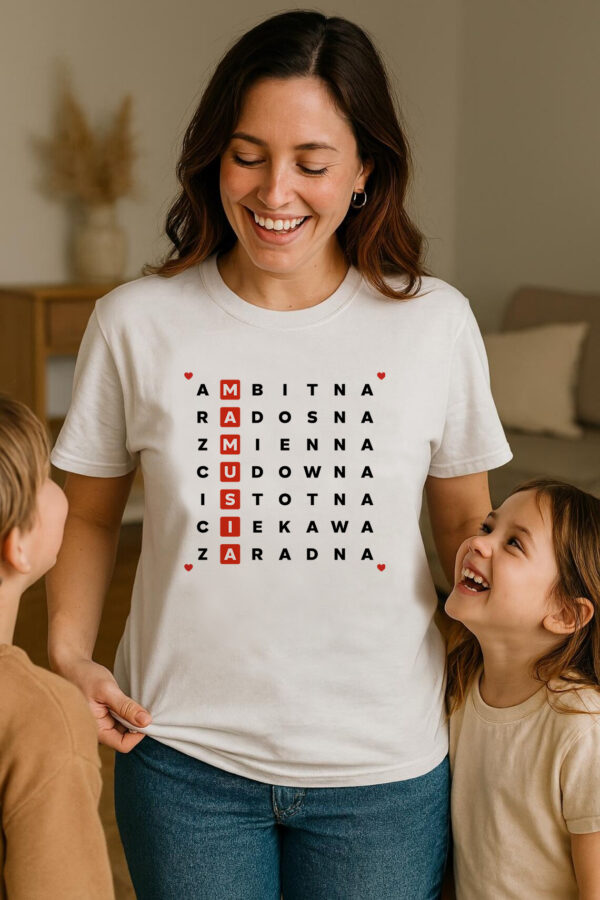 KOSZULKA MAMUSIA CECHY - Koszulka damska z nadrukiem. Prezent na dzień mamy, urodziny, święta walentynki dzień kobiet.