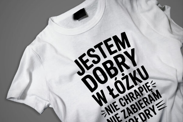 Koszulka z nadrukiem na Dzień Chłopaka – śmieszny i oryginalny prezent